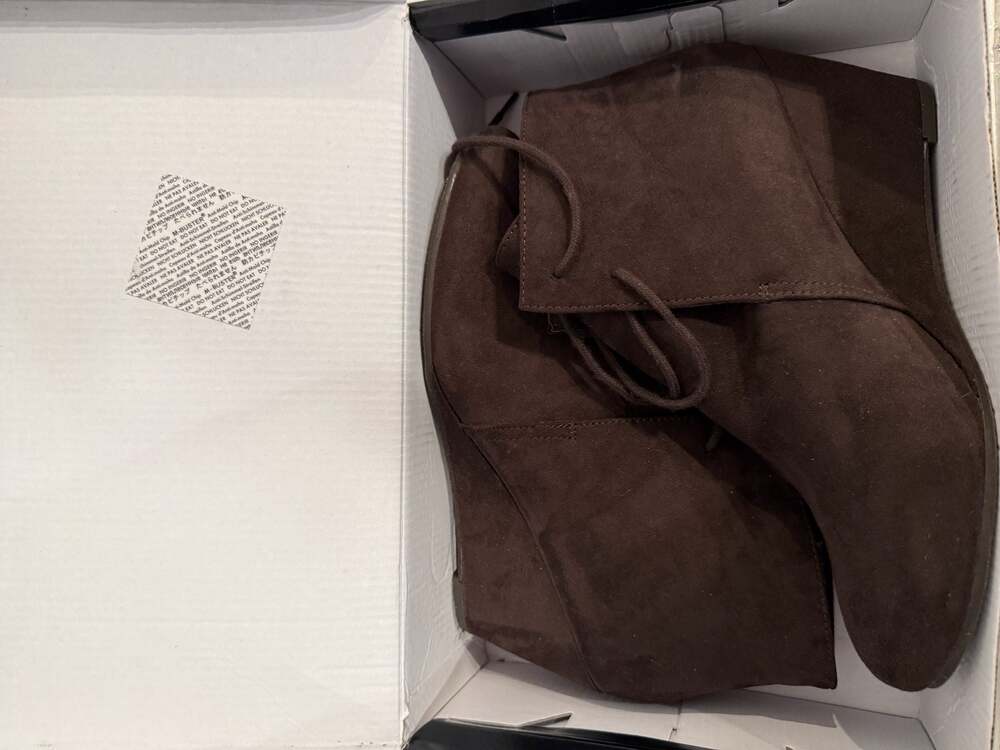 New Directions Women's Brown Faux Suede Lace-Up Wedge Ankle Boots